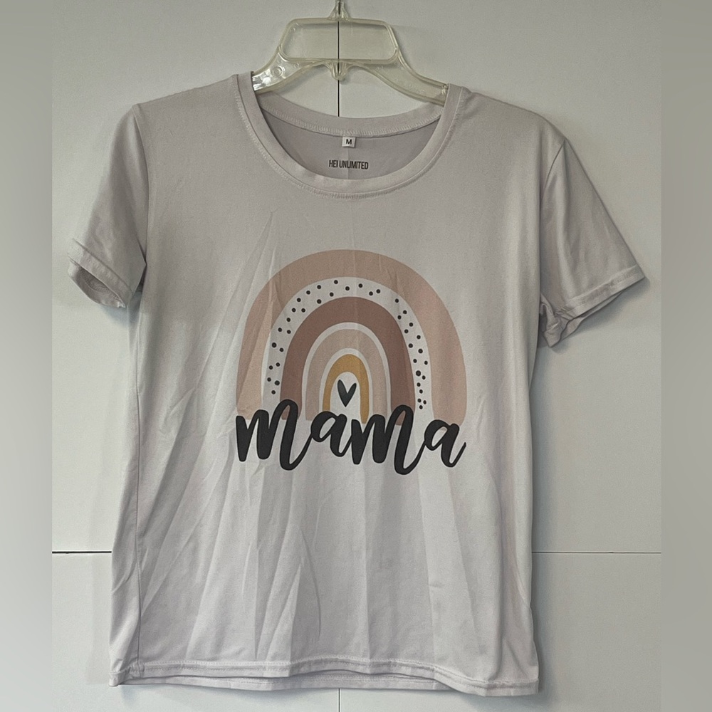 Women’s HEI Unlimited Mama Rainbow T Shirt. Size Medium.